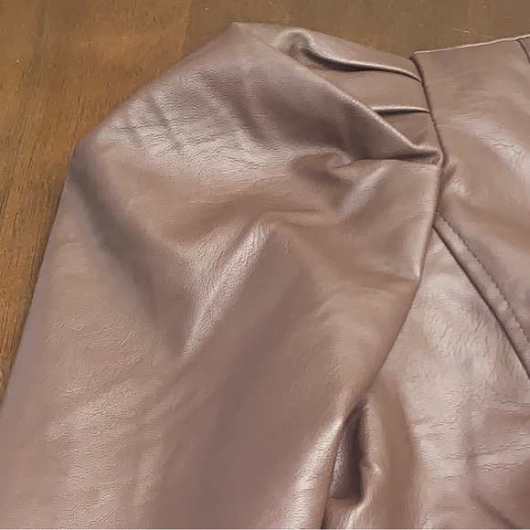 Azalea Wang ultimate puff sleeve pleather blazer Jacket In chocolate NEW! - Picture 4 of 13